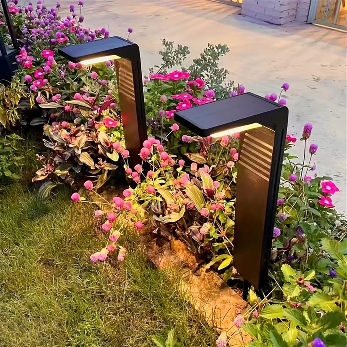 Outdoor Lighting Install - Y17A Dış Mekan Güneş Enerjili Bahçe